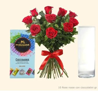 10 rose rosse con cioccolatini e vaso