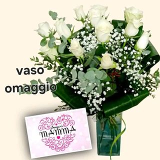 12 rose bianche. biglietto e vaso omaggio
