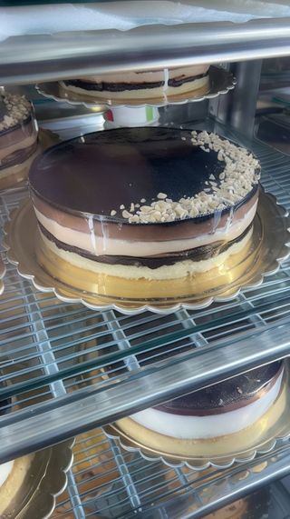 Torta setteveli nocciola - per 7 o 8 persone