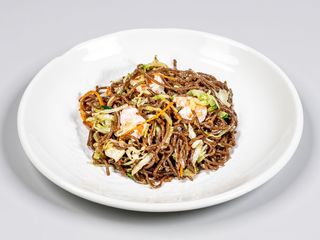 165. Yaki soba con verdure