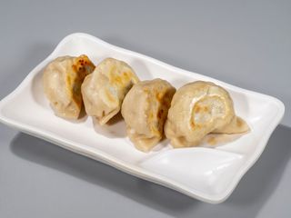 13. Ravioli di pollo - 4 pezzi