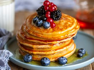Pancake Frutti rossi e sciroppo d'acero