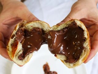 Brioche con salsa