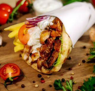 Pìta gyros di pollo
