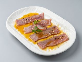 288. Tuna tataki