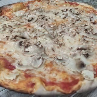 Pizza funghi