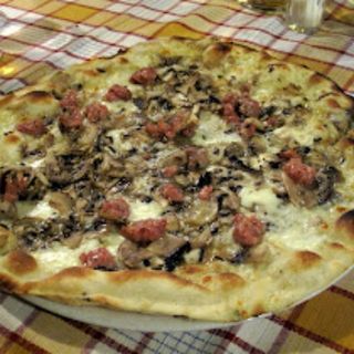Pizza boscaiola  