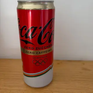 Coca Cola 0 zuccheri 0 caffeina in lattina 33 Cl