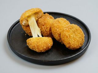 Cheddar Nuggets