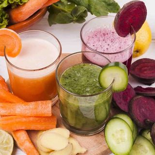 Estratto con mela, carota e zenzero