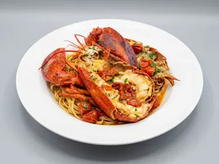 Linguine con Astice