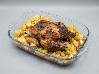Pollo allo spiedo al forno con patate