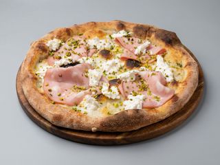 Pizza 1/2 metro mortadella