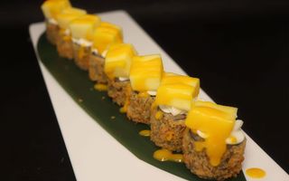 137. Hosomaki mango - 8 pezzi