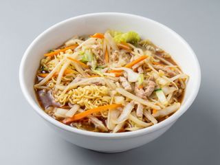 23 - Capellini in brodo con frutti di mare