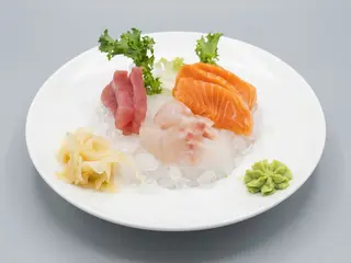624 - Sashimi misto - 7 pezzi