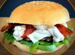 BLUE BACONCHEESE