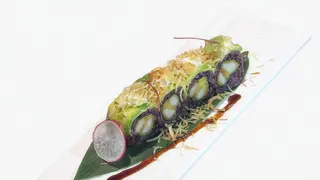 Uramaki chicken roll