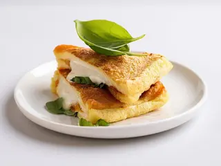 Mozzarella in Carrozza (2 pezzi)