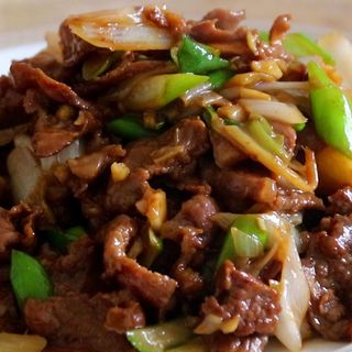 Agnello Onion Big flame 葱爆羊肉