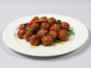 Polpette brasate con le verdure 焦溜丸子