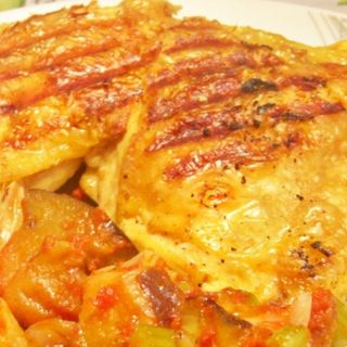 Quarto di pollo con verdure grigliate 