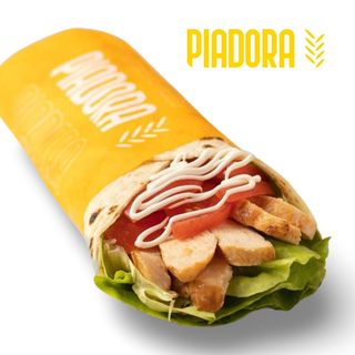 Pollo, pomodoro fresco, lattuga e maionese