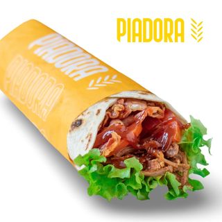 Pulled pork, pancetta grigliata, lattuga, pomodoro fresco e salsa BBQ