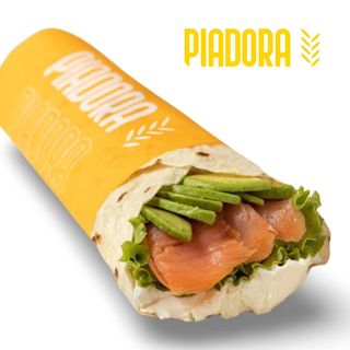 Salmone, philadelphia, lattuga e avocado