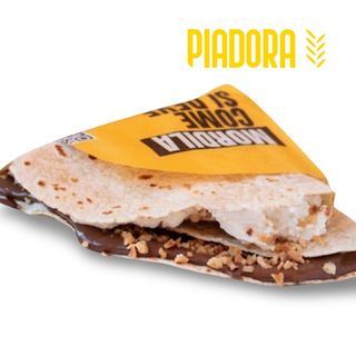 Nutella, ricotta e granella di nocciole