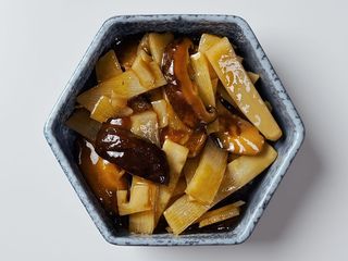 Funghi Cinesi con Bambù