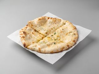 Cheese naan