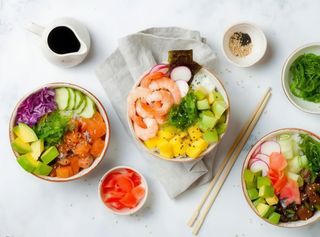 Componi la tua Pokè bowl - delux