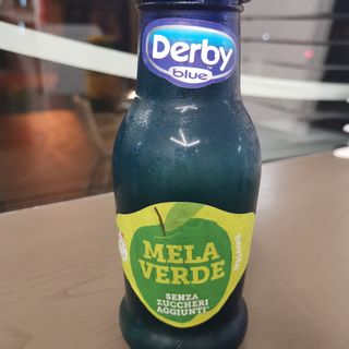 Succo di mela verde