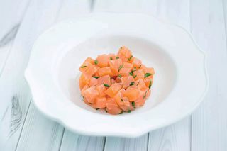 Tartare salmone