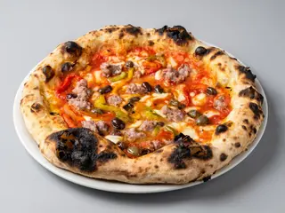 Pizza peperoni & salsiccia