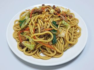 18 Spaghetti saltati con vitello