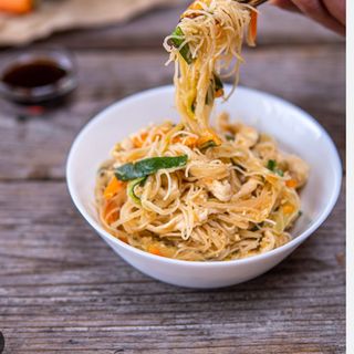 Spaghetti di riso vegetal
