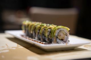 Uramaki maguro tataki roll - 8 pezzi