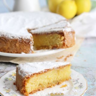 Torta caprese al limone 