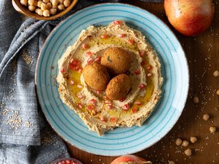 HUMMUS & FALAFEL