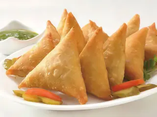3. Samosa al curry - 4 pezzi
