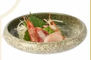 123. Sashimi misto