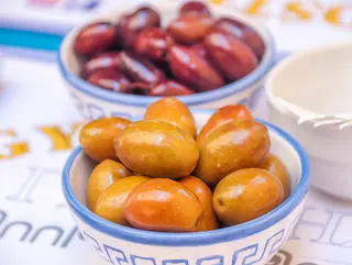 Olive royal