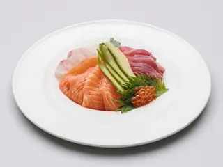 57 Cirashi sushi