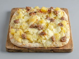 Mezza pala classica patate e salsiccia