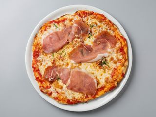 Crudo, Scamorza e Rosmarino
