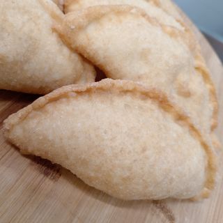 Calzoncino mortadella e salsa tartufata