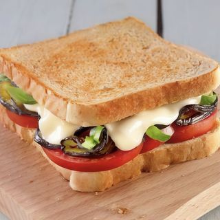 Toast vegetariano