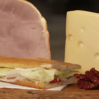 Della nonna más medio